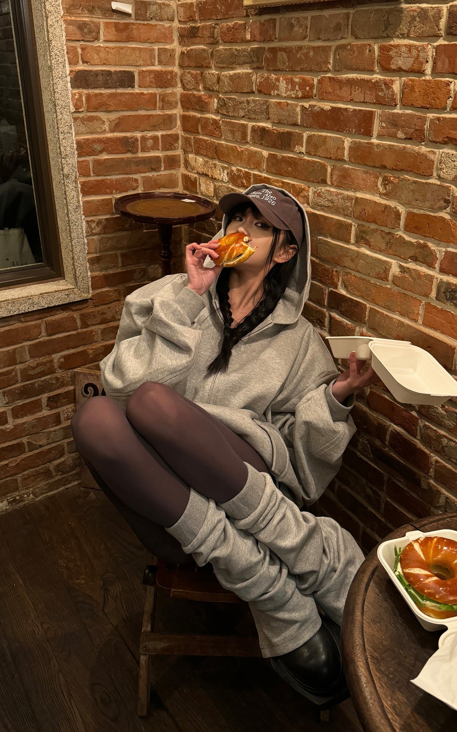 WARDEN EDGE Grey Hoodie 3-Piece Set with Contrast Trim Shorts and Leg Warmers