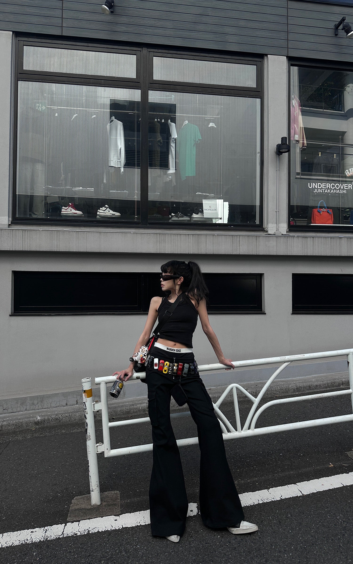 <tc>WARDEN EDGE</tc> Pantaloni a vita bassa svasati con orlo a pavimento