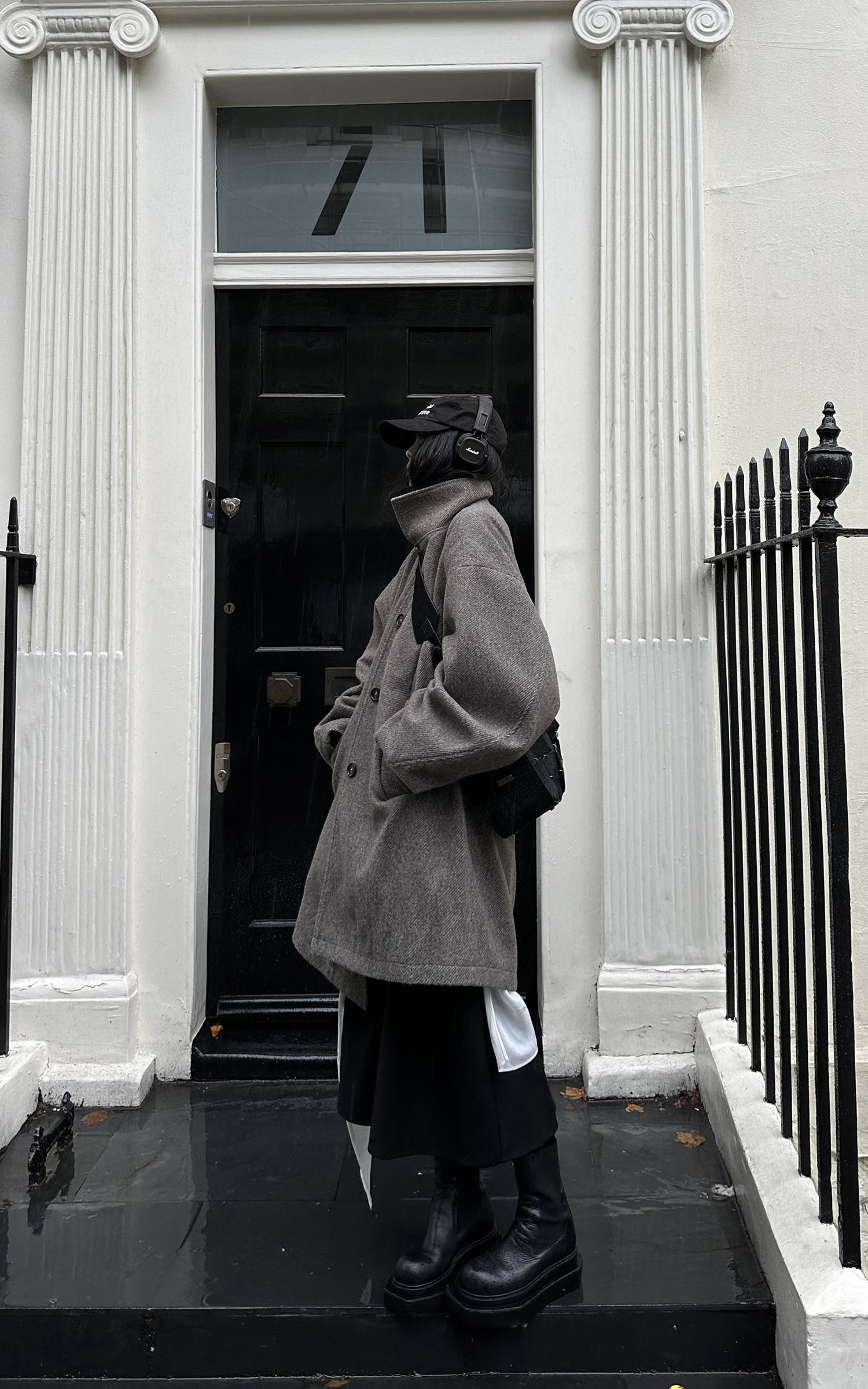 WARDEN EDGE Oversized Wool Coat with Elevated Collar