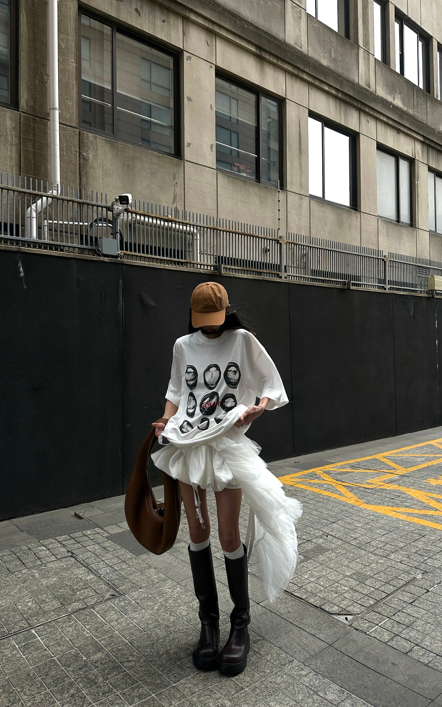 WARDEN EDGE Asymmetric Layered Skirt Set