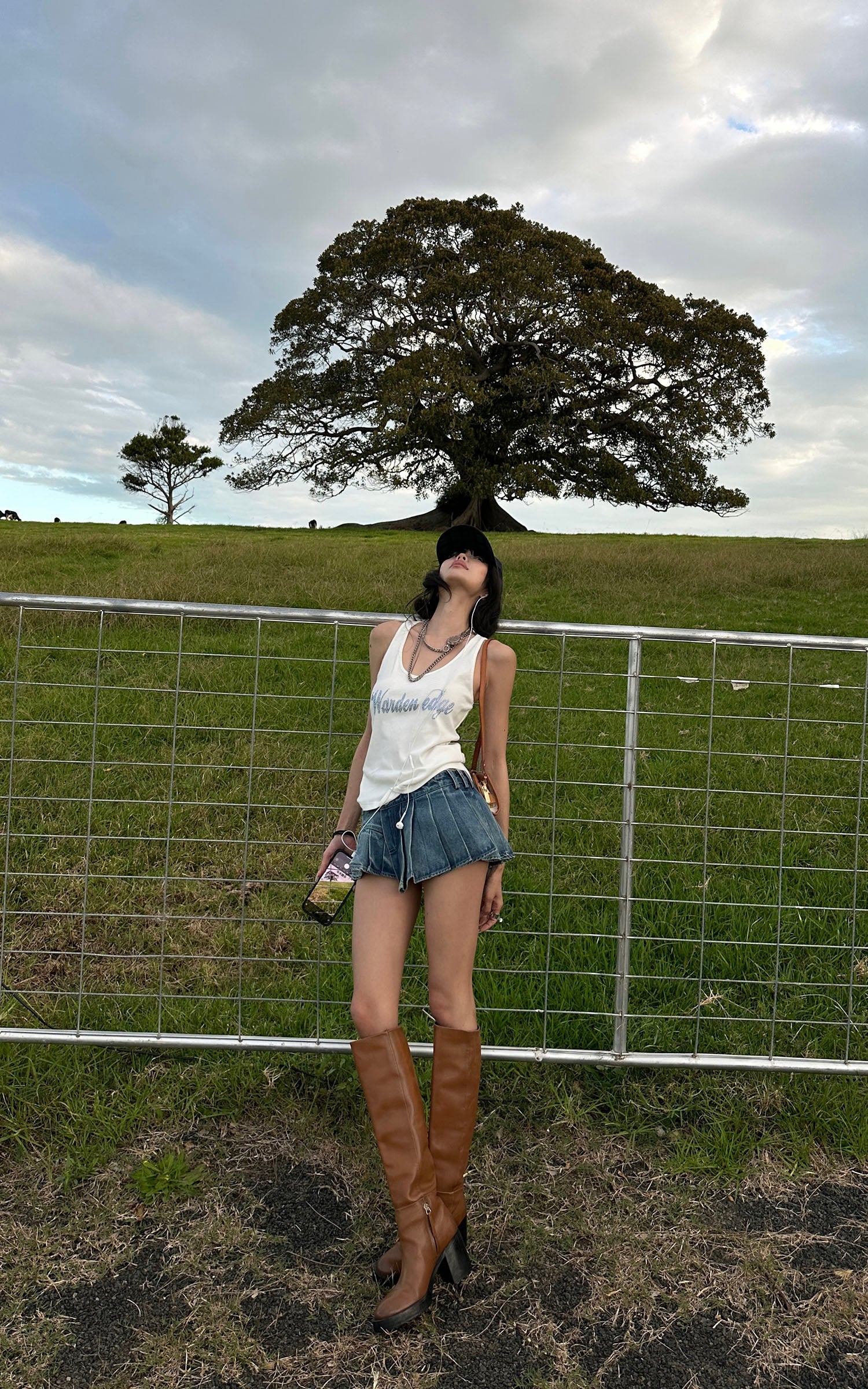 WARDEN EDGE Pleated Ultra Mini Denim Skirt