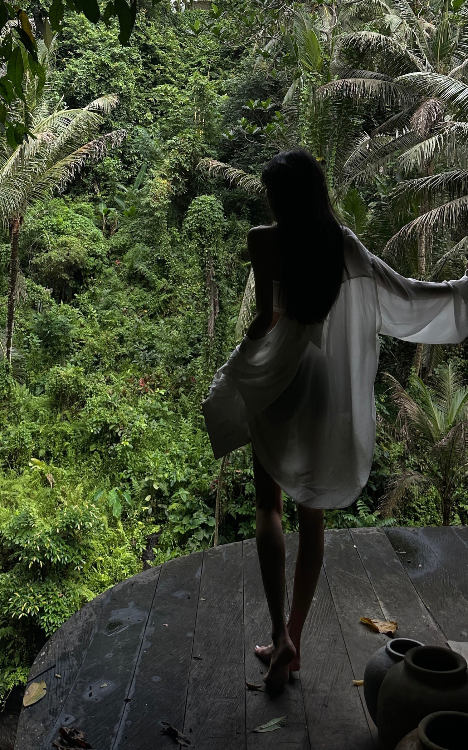 WARDEN EDGE Relaxed-Fit Sheer White Shirt with Patch Pocket