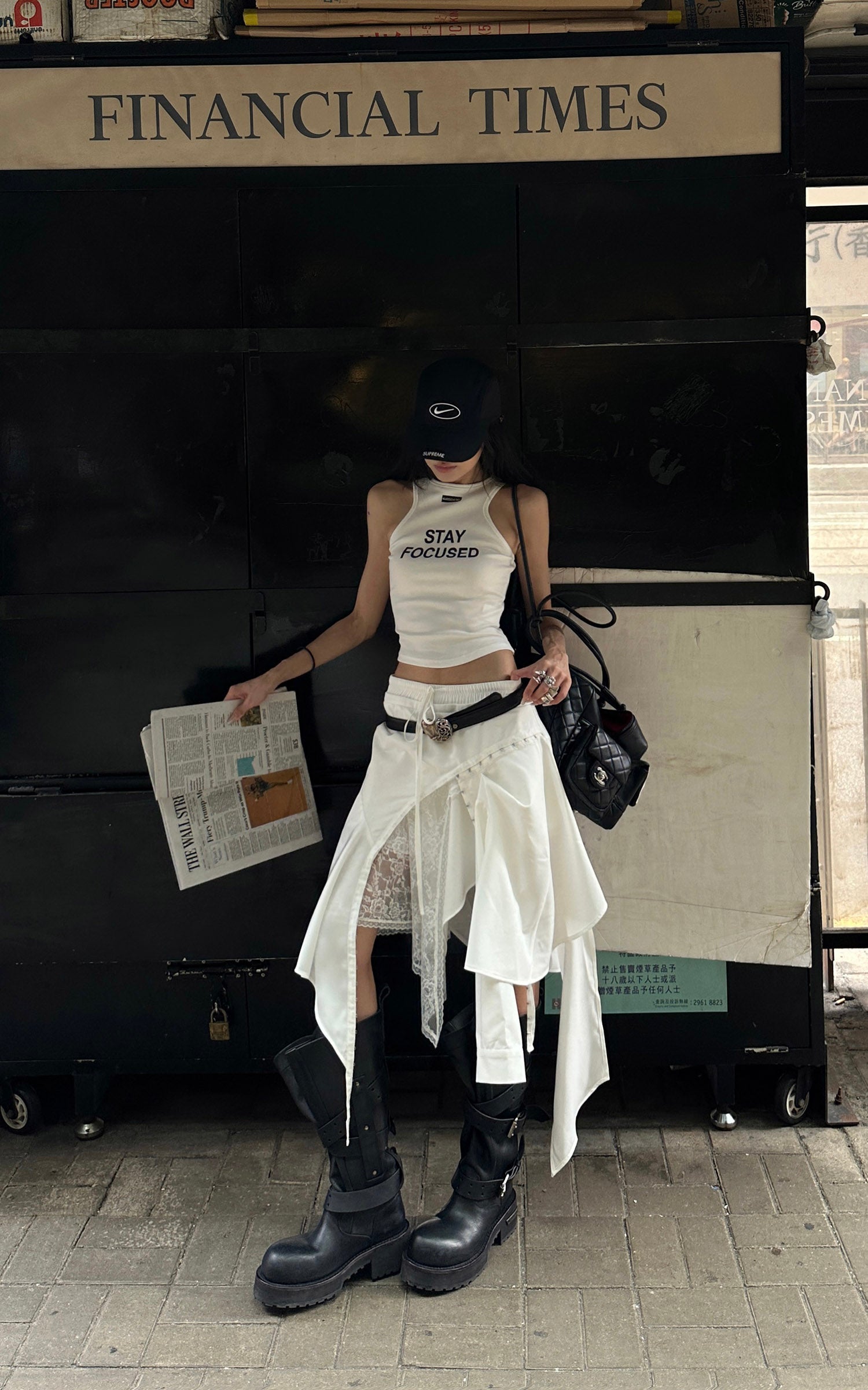 <tc>WARDEN EDGE</tc> Falda Midi de Capas Deconstruida