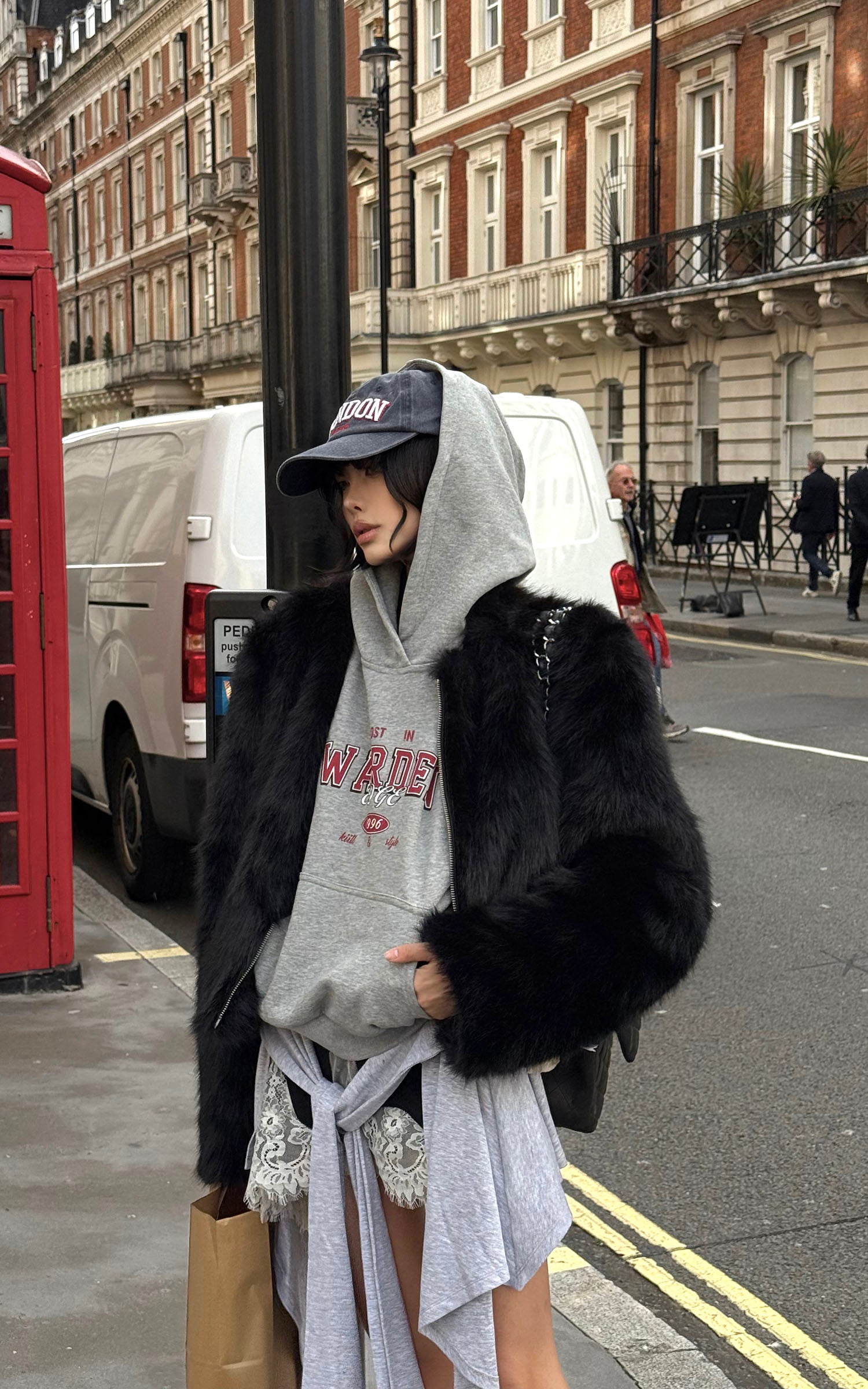 WARDEN EDGE Vintage Logo Oversized Hoodie