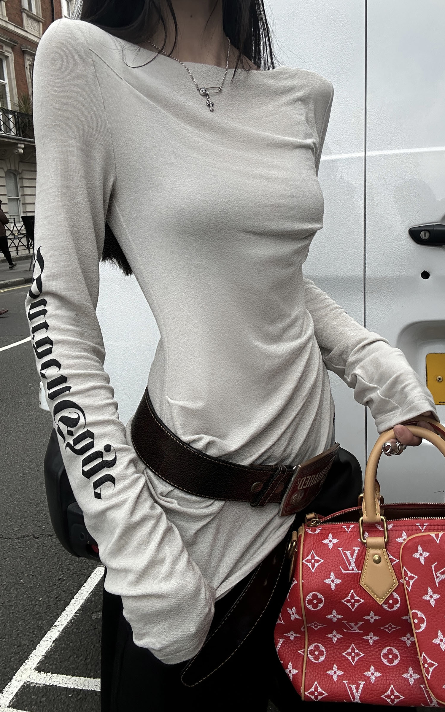 WARDEN EDGE Asymmetric Long Sleeve T-Shirt with Logo Print