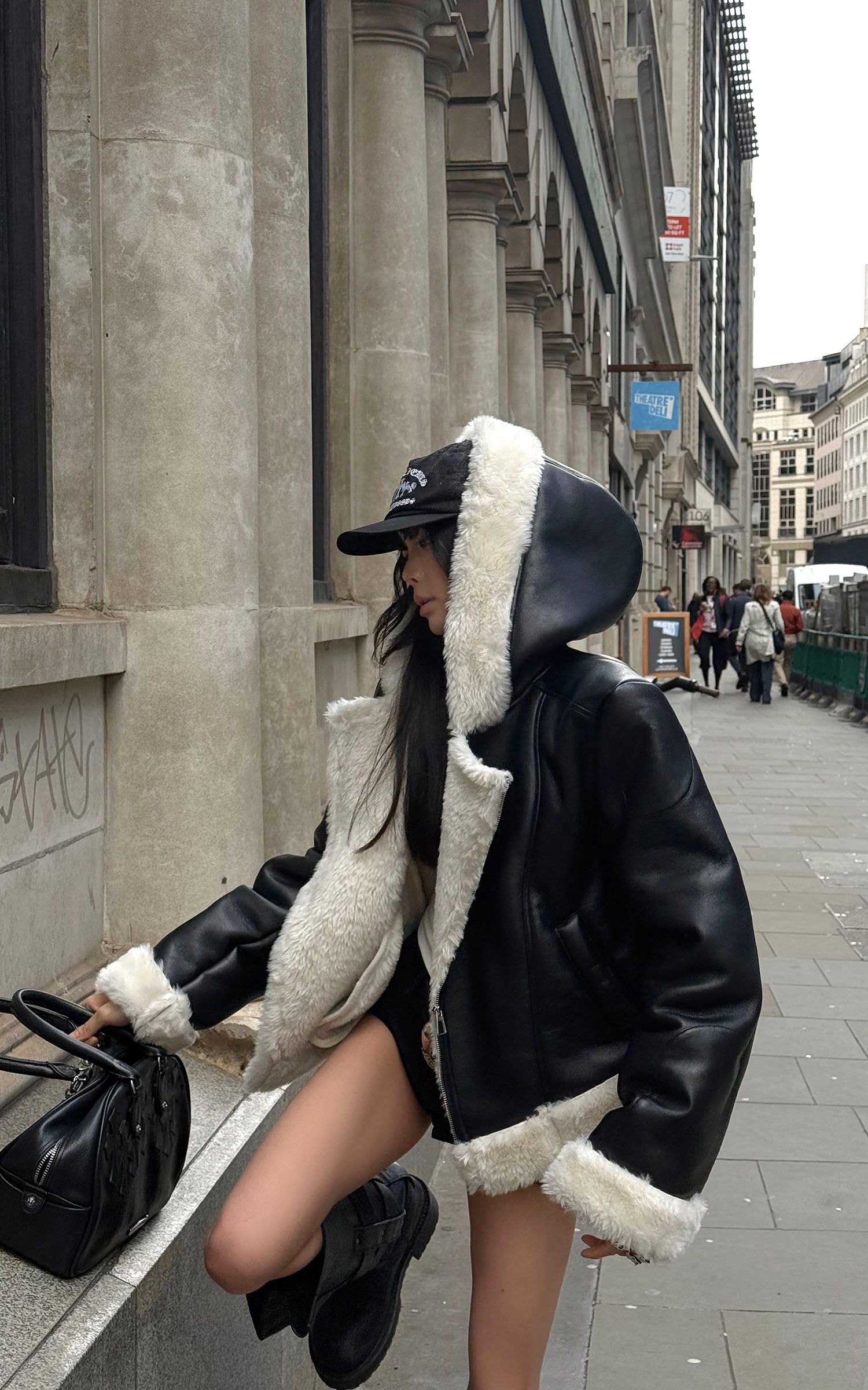 WARDEN EDGE Faux Shearling Cropped Hooded Jacket