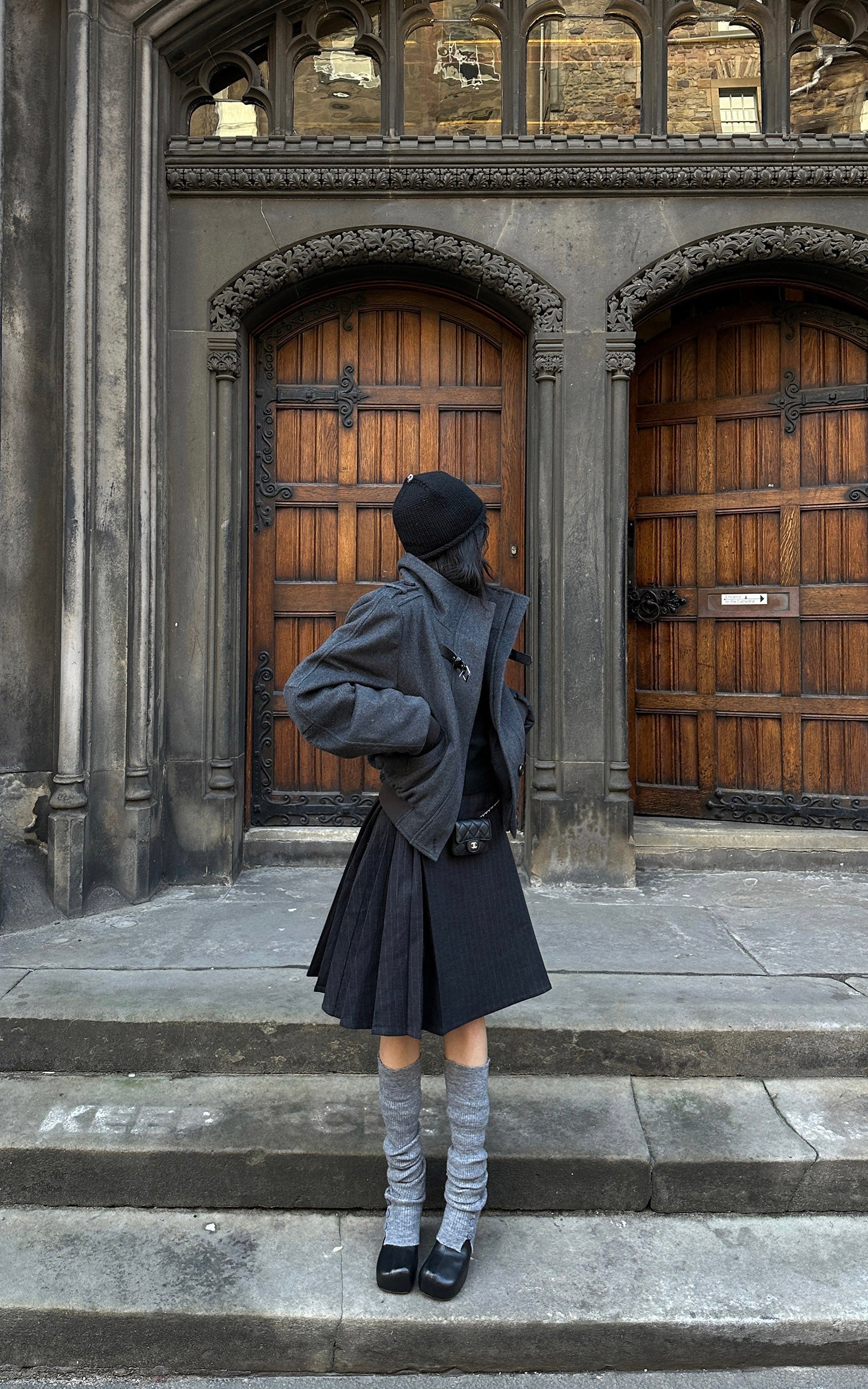 WARDEN EDGE Pleated Pinstripe Skirt