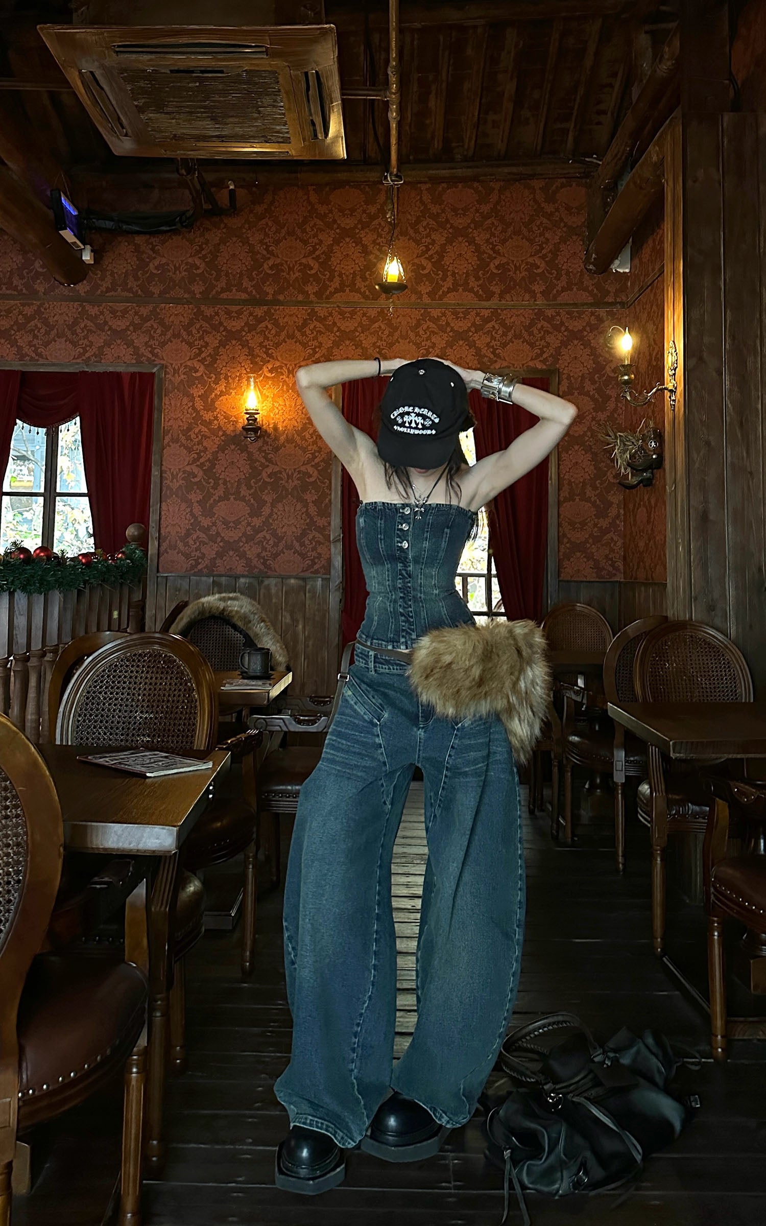 WARDEN EDGE Sculpted Wide-Leg Denim Pants