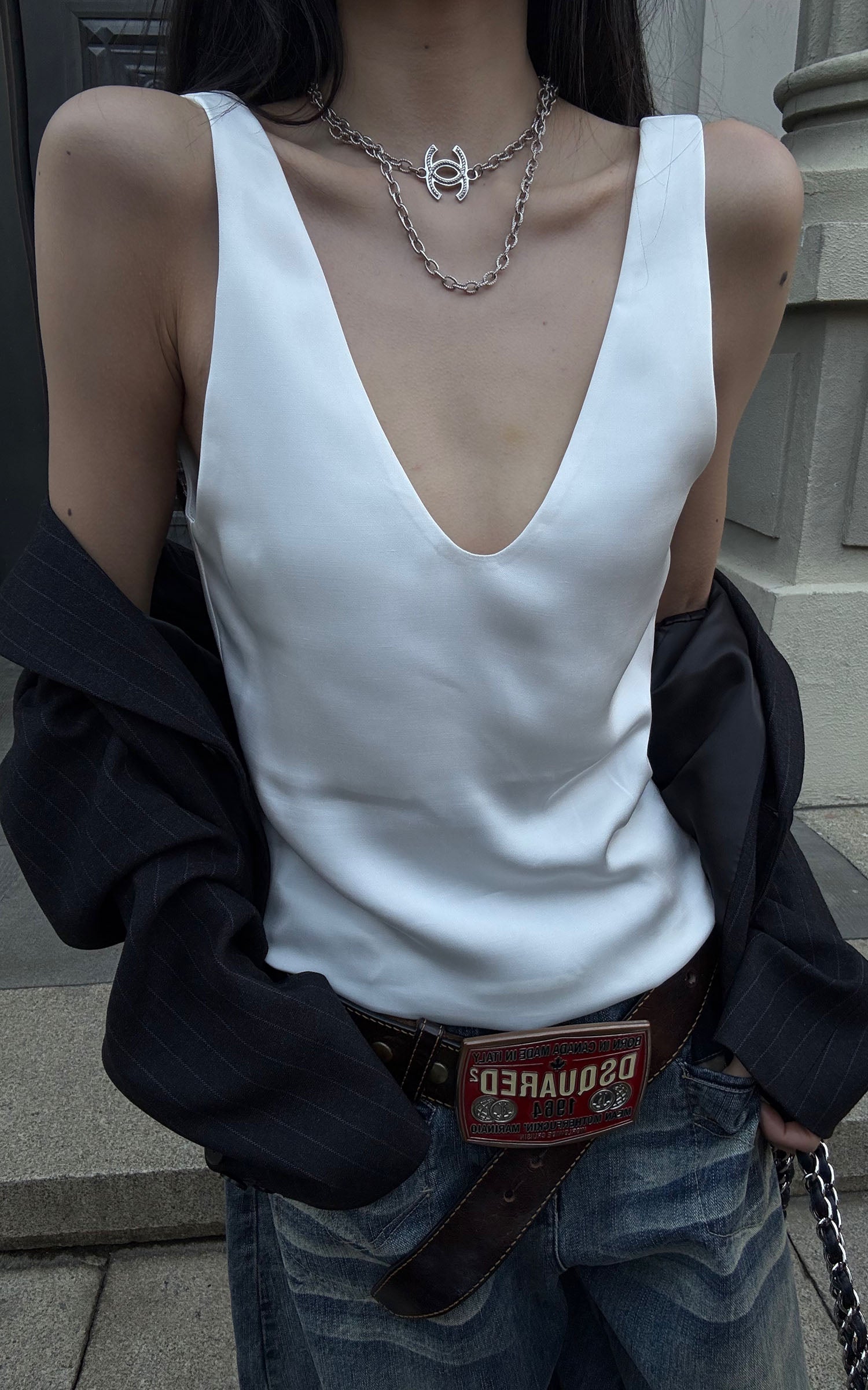 WARDEN EDGE Deep V Sculpted Tank Top