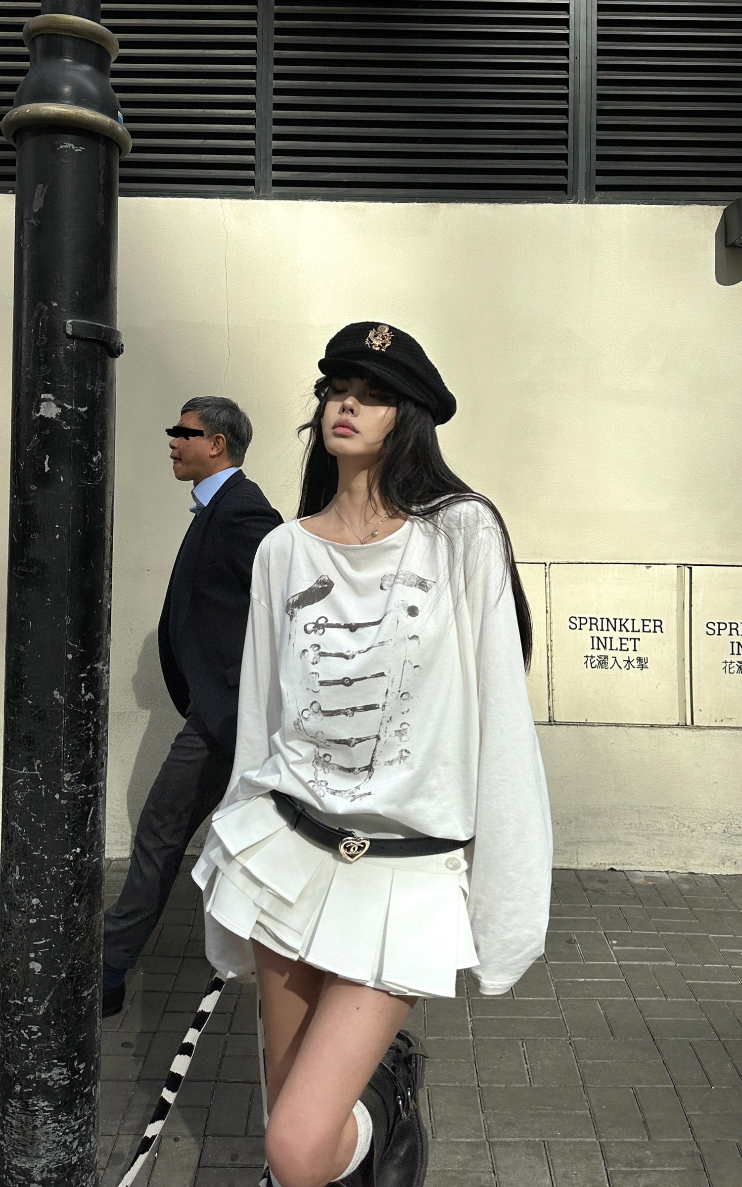 WARDEN EDGE Vintage Graphic Relaxed Long Sleeve T-Shirt