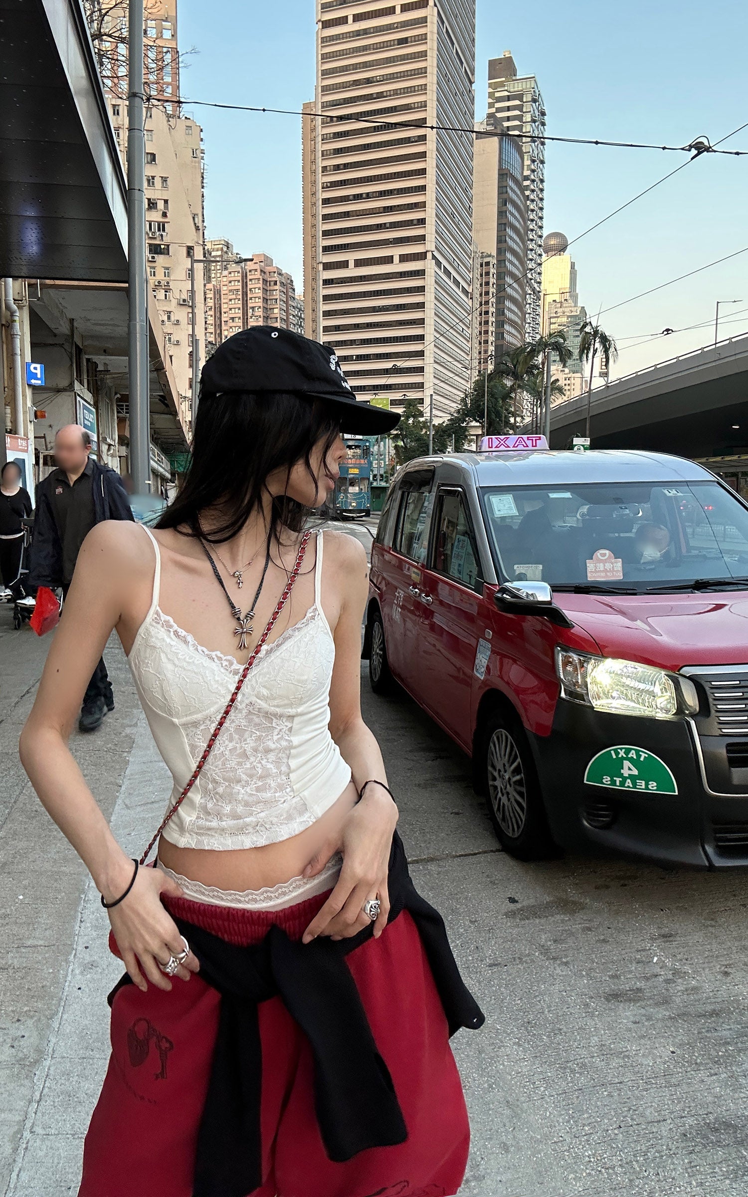 WARDEN EDGE Lace Panel Fitted Cami Top