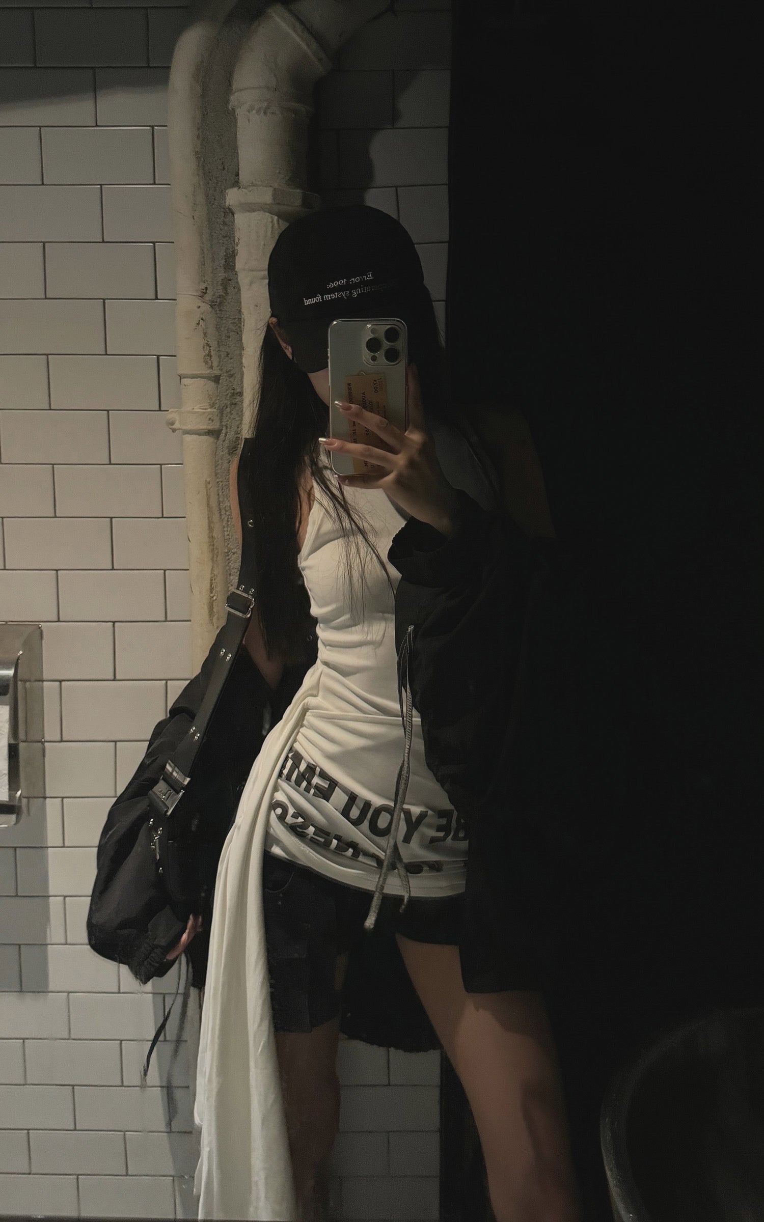 <tc>WARDEN EDGE</tc> Gilet con Spallina Asimmetrica