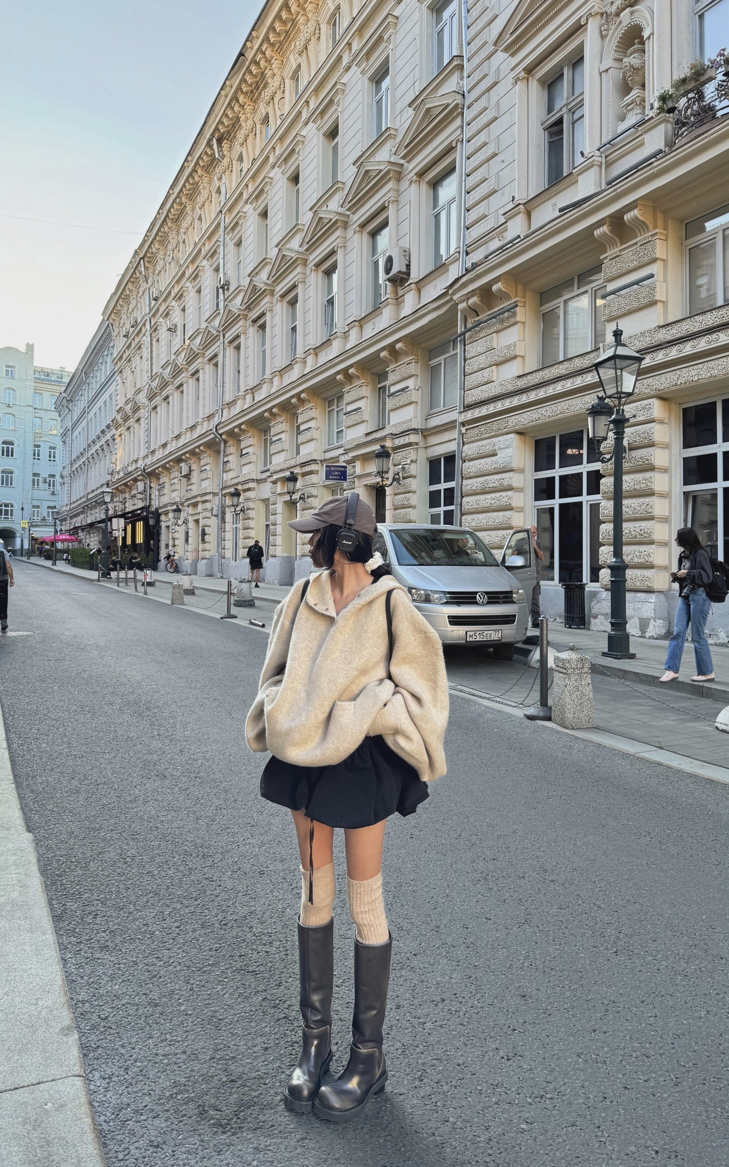 <tc>WARDEN EDGE</tc> Gonna Mini con Boccioli di Fiori Neri